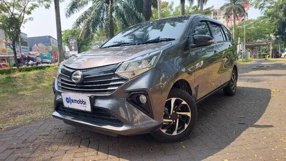 TDP 6,JT Daihatsu Sigra 1.2 R Bensin-MT Abu 2023
