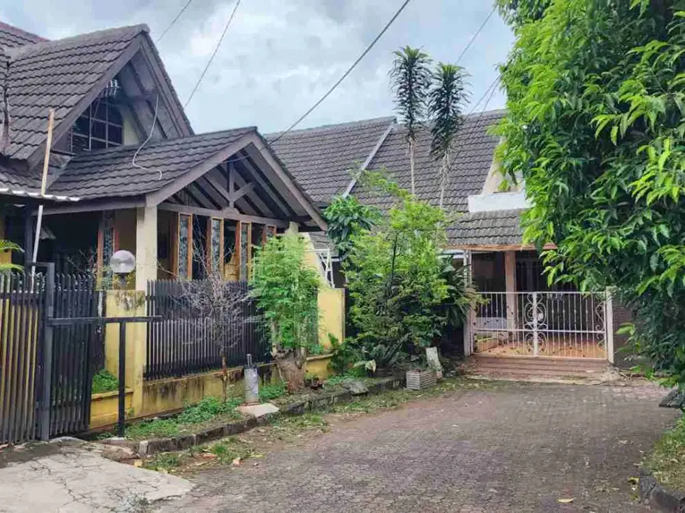 Dijual Rumah Tua Apa Adanya Cluster Villa Melati Mas Serpong Tangerang