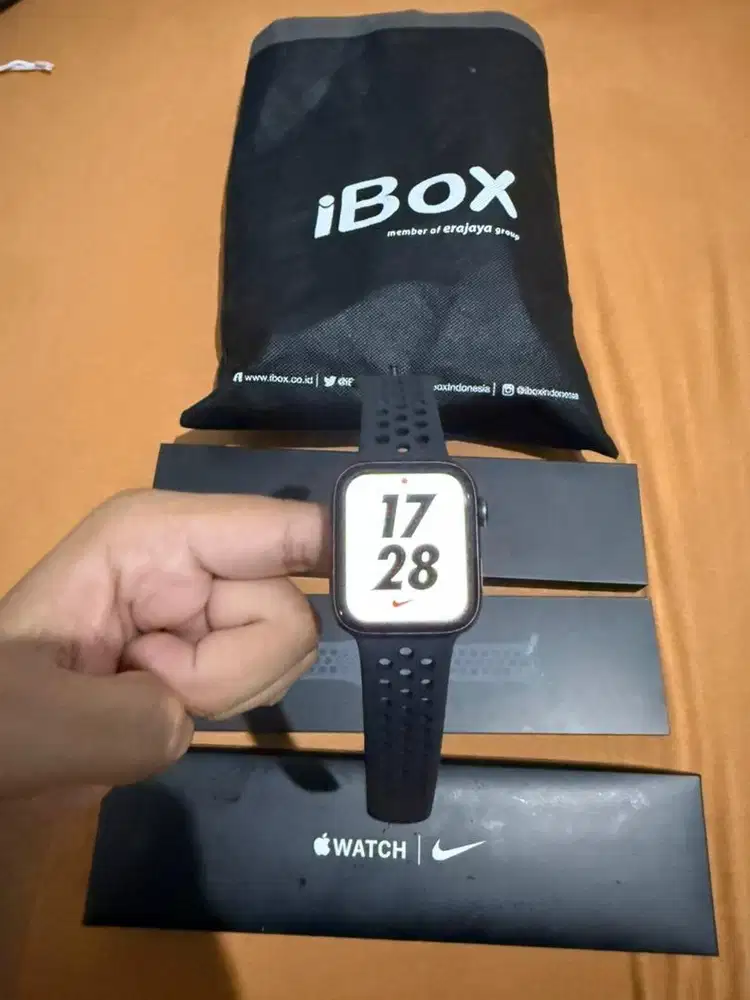 APPLE WATCH SE NIKE 44MM IBOX SERIES SE GEN 1 44 mm iwatch applewatch