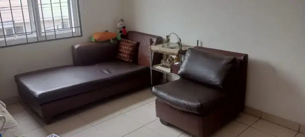 Dijual sofa panjang dan sofa single