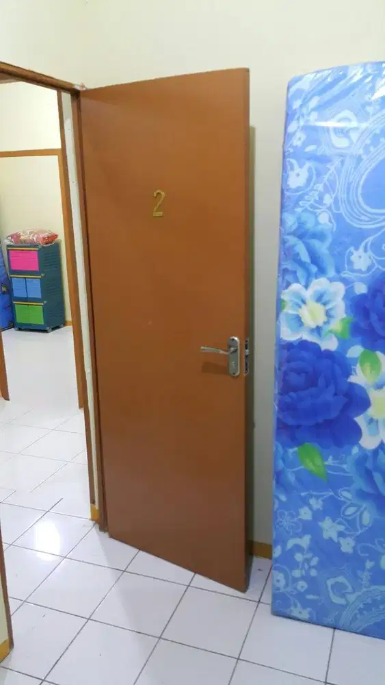 Disewakan rumah Kost khusus Pria di Taman Cibiru Lippo Cikarang