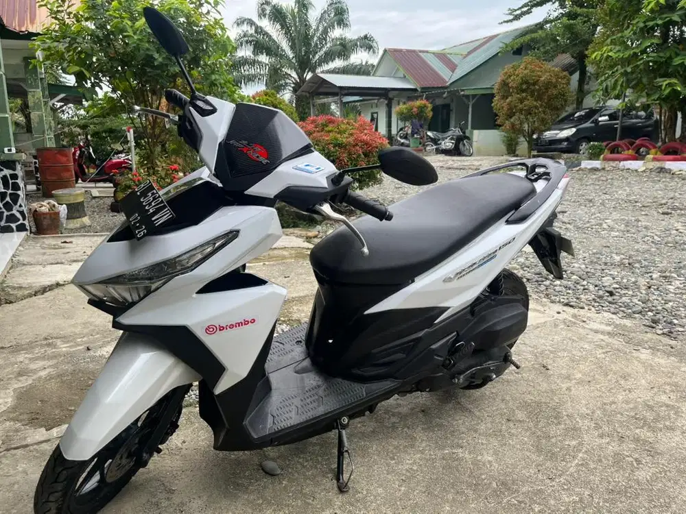 VARIO 150 LED 2015