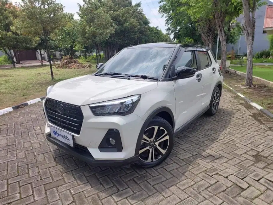 KM RENDAH Daihatsu Rocky 1.0 R Bensin Matic 2022 Putih sFD
