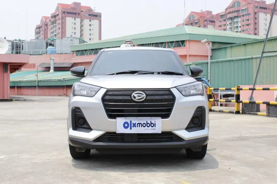 TDP 8,JT Daihatsu Rocky 1.2 M Bensin-AT Silver 2022