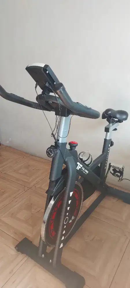 Sepeda Statis kondisi baik