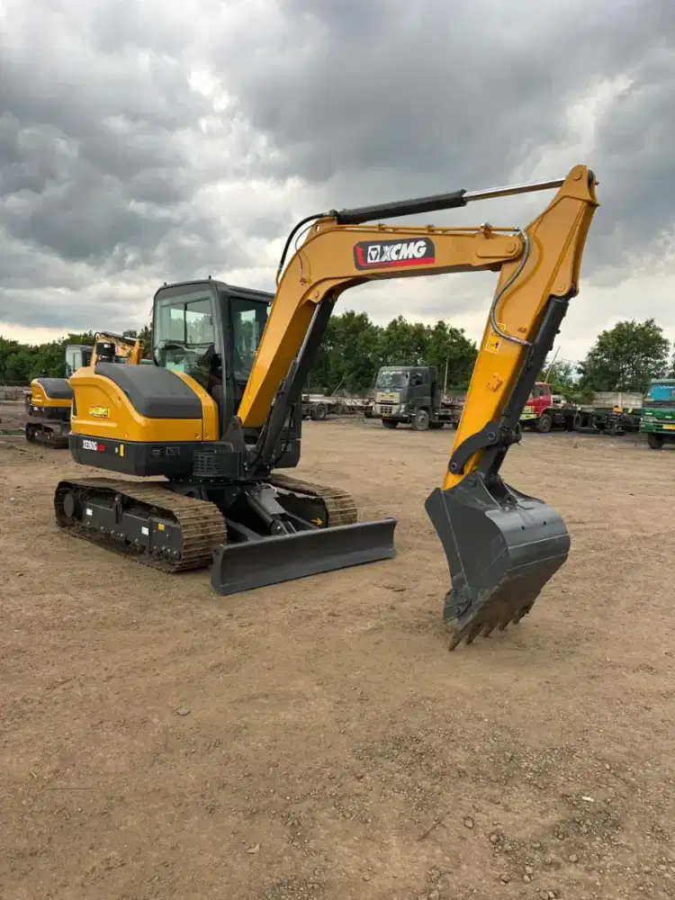 EXCAVATOR XCMG XE60G Pro