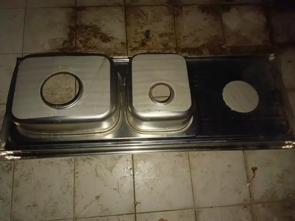 Wastafel cuci  piring