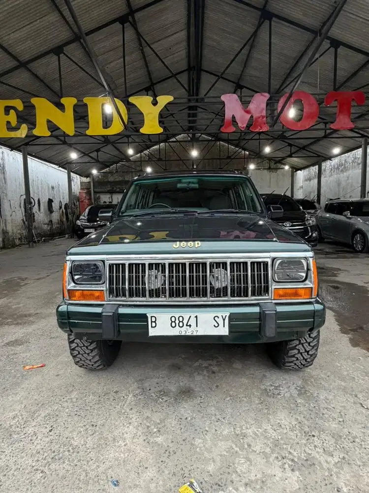 Jeep Cherokee 4.0 Matic 4X4 Nik 1996
