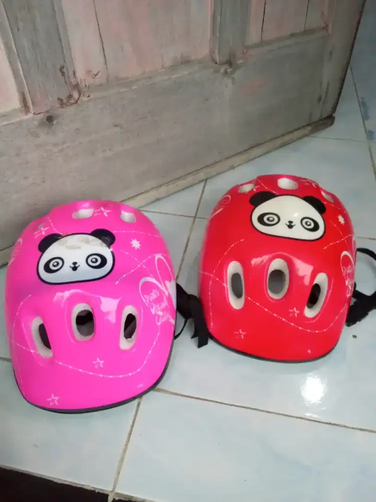 Helm sepeda anak sepasang