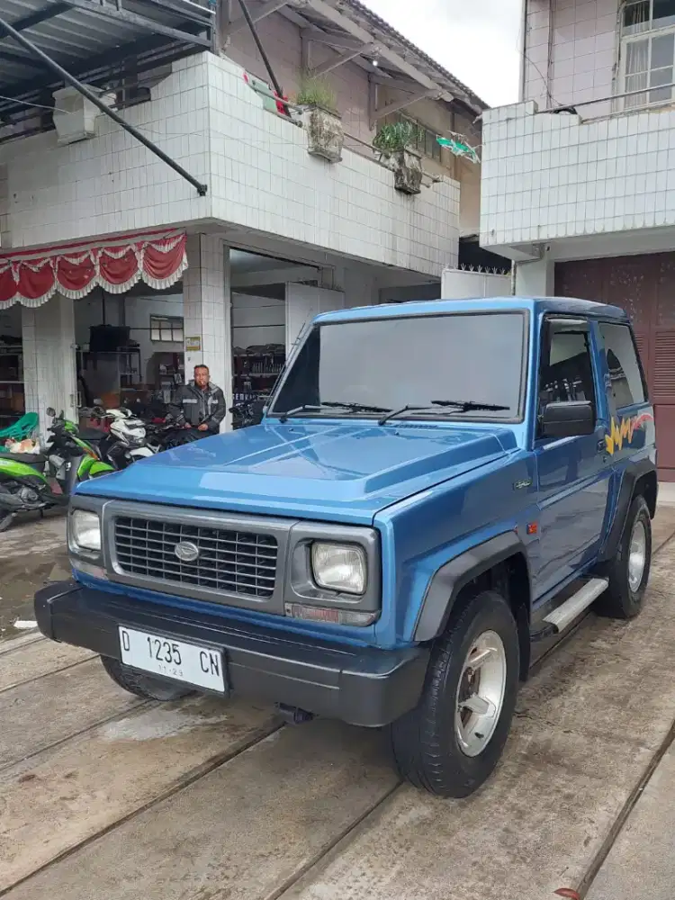 Daihatsu Feroza 1994 Bensin