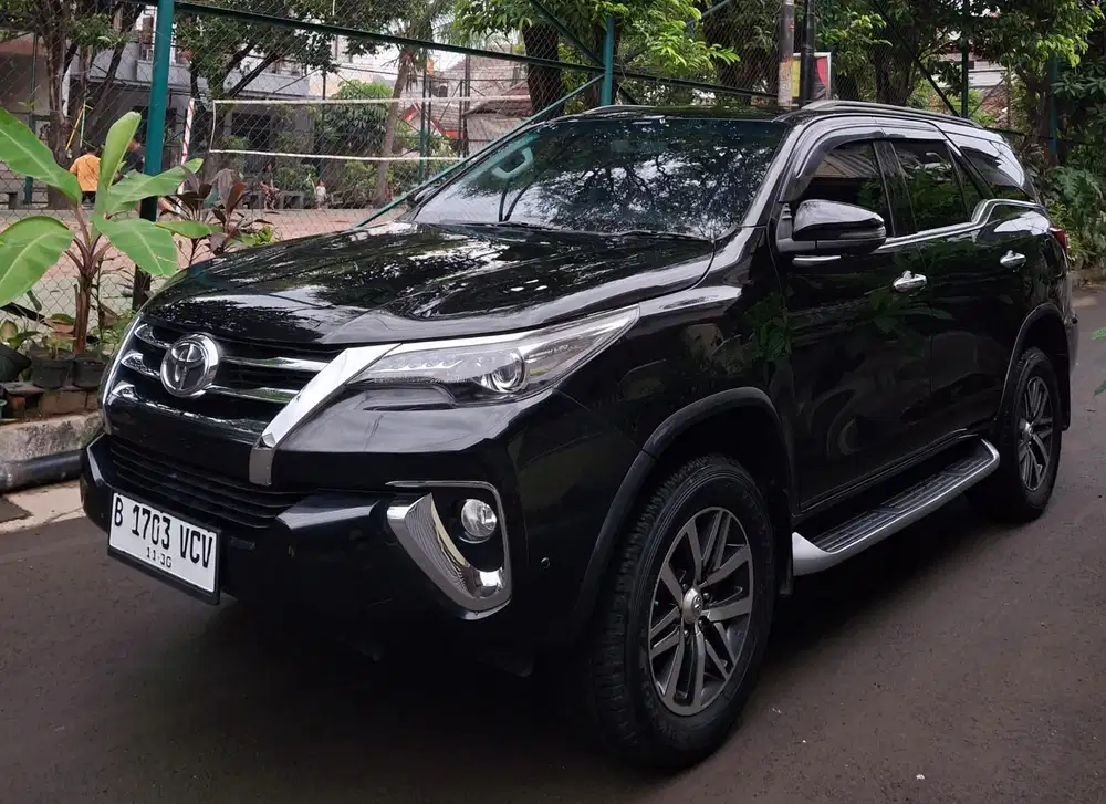 TOYOTA NEW FORTUNER VRZ 4X2 DIESEL 2.4 MATIC 2020