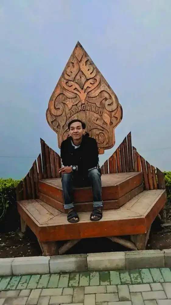 Cari loker apa aja yg penting halal