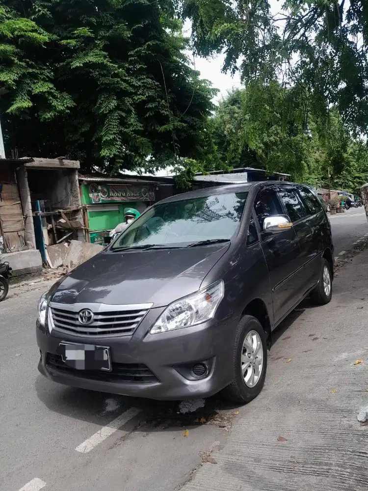 DIJUAL TOYOTA KIJANG INNOVA