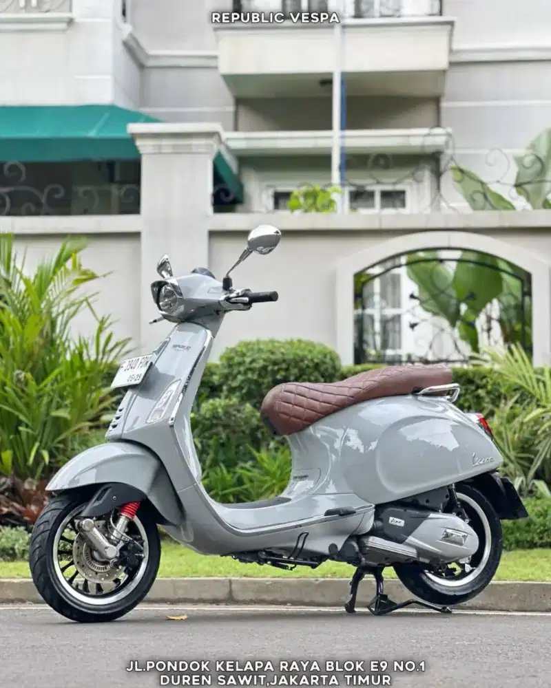 DIJUAL PIAGGIO VESPA SPRINT 150 IGET ABS LED TH 2019 PERFECT CONDITION