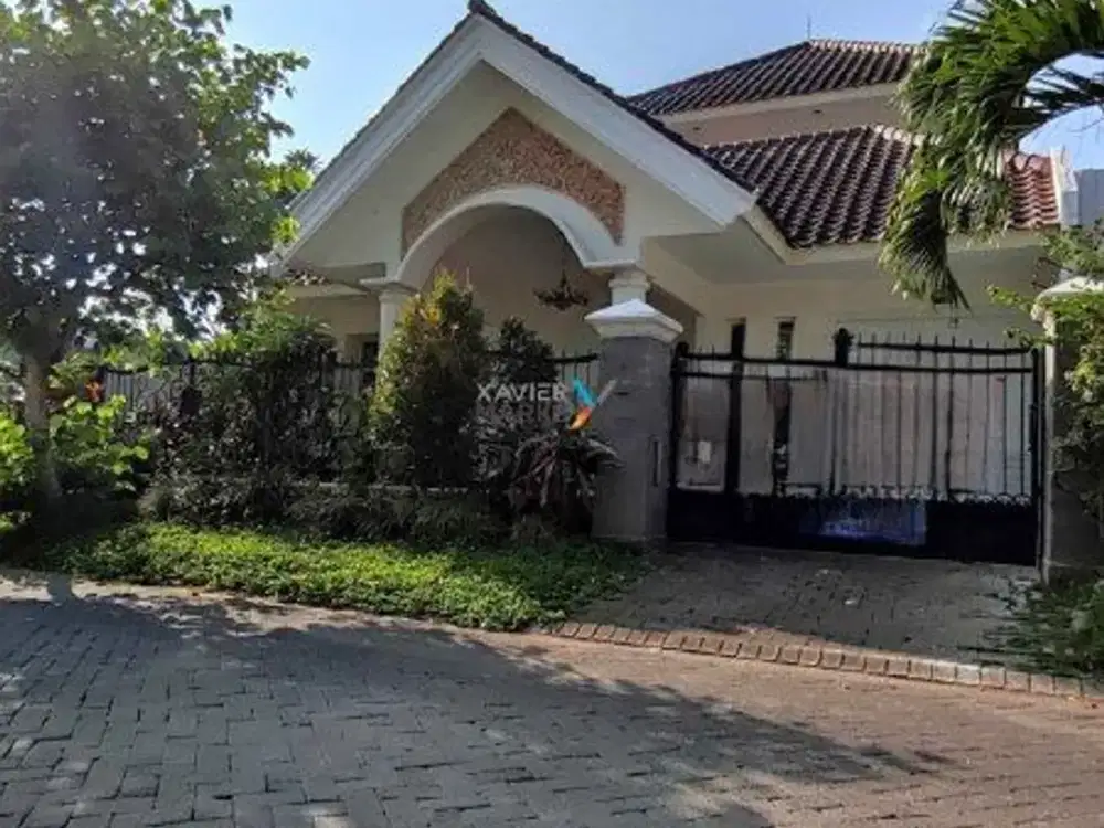 Dijual Rumah Sangat Terawat Full Furnish di Cluster Golf Kota Araya, Blimbing Malang
