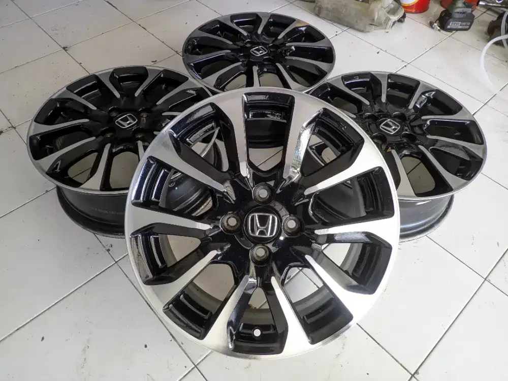 R16 Original Jazz RS GK5 mulus no replika