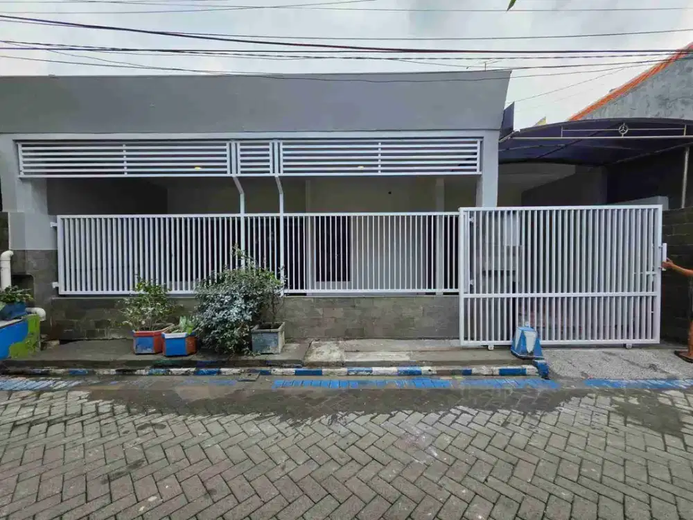 SUDAH FULL RENOVASI Dijual Rumah 1 Lantai Rewwin  Kepuhkiriman Waru Sidoarjo Luas 120 Meter