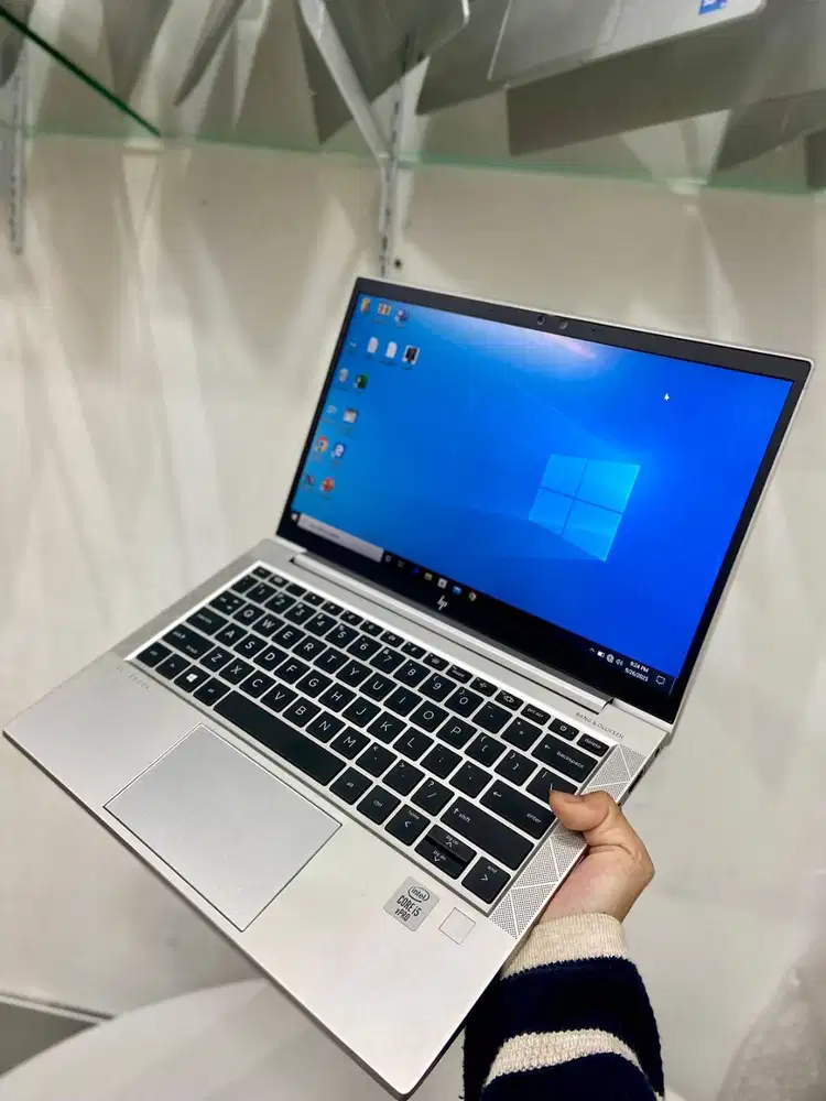 Laptop HP ELITEBOOK 830 G7 Intel Core i5-10310U 16GB DDR4 13.3inc N-EC