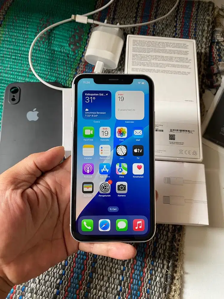 iphone Xr Ibox 64GB