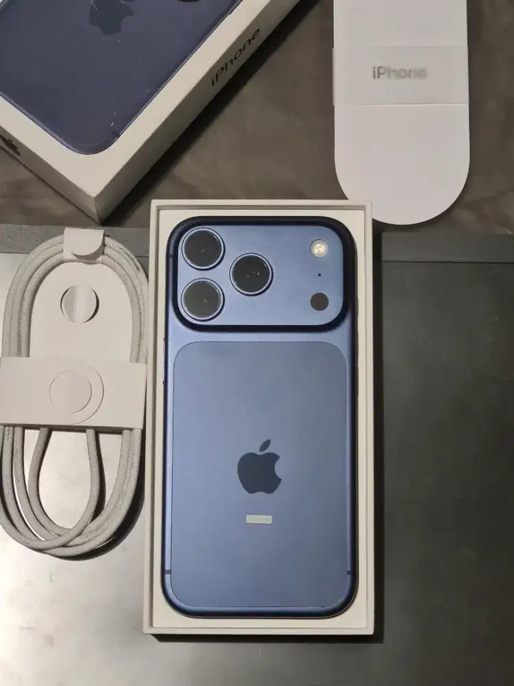 iPhone 17Pro 256gb Blue iBox garansi on