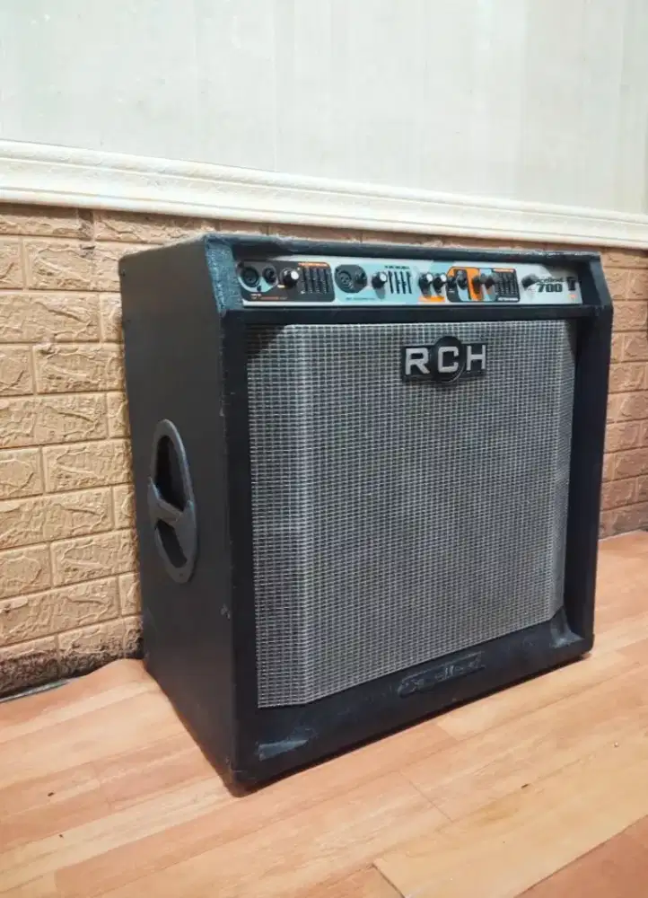 Amply keyboard/drum elektrik 15 inch