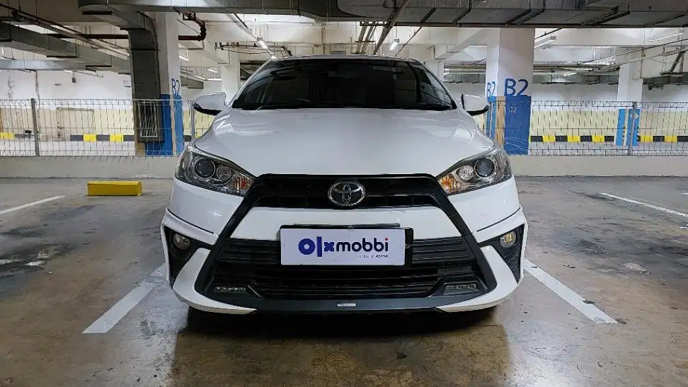 TDP 8,JT Toyota Yaris 1.5 TRD Sportivo Bensin-AT Putih 2017