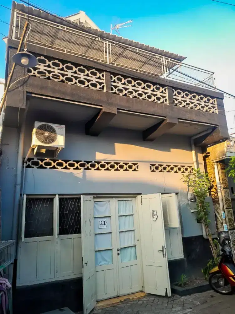 Jual Rumah SHM 2 lantai 5mx23m full bangunan kokoh harga bisa nego