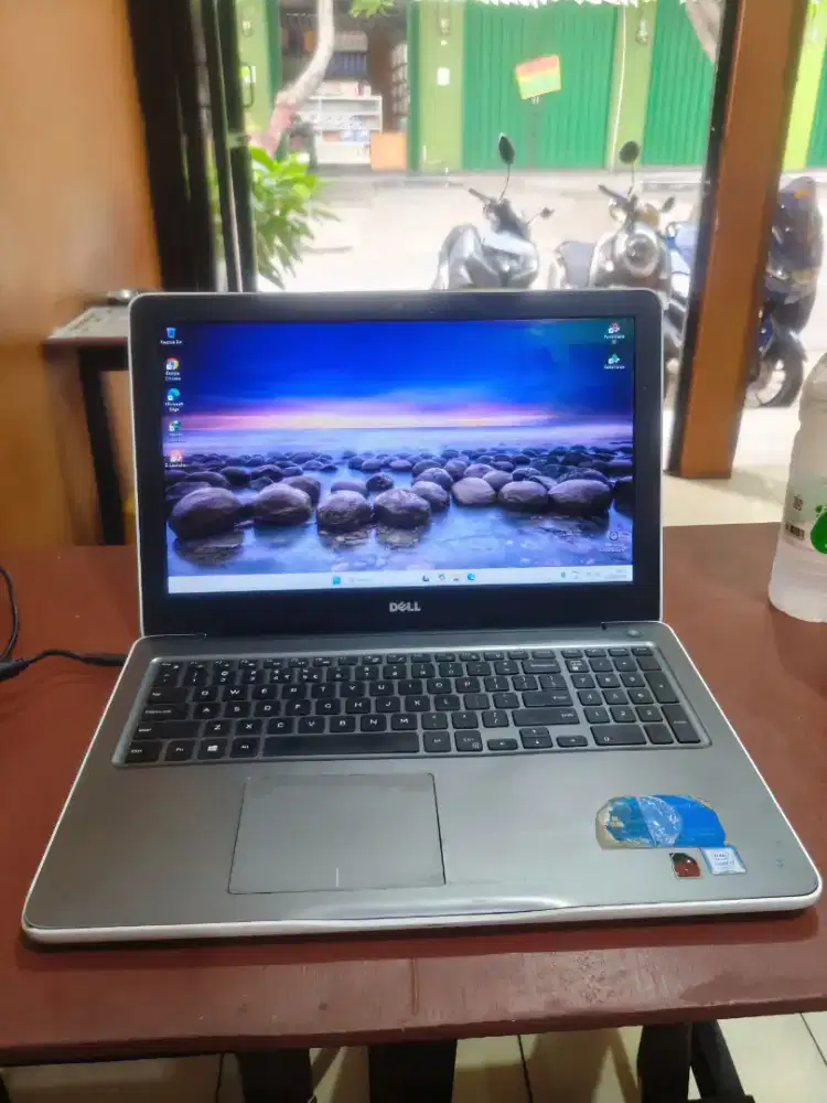 Dell Inspiron 5567 Intel Core i7 7500U