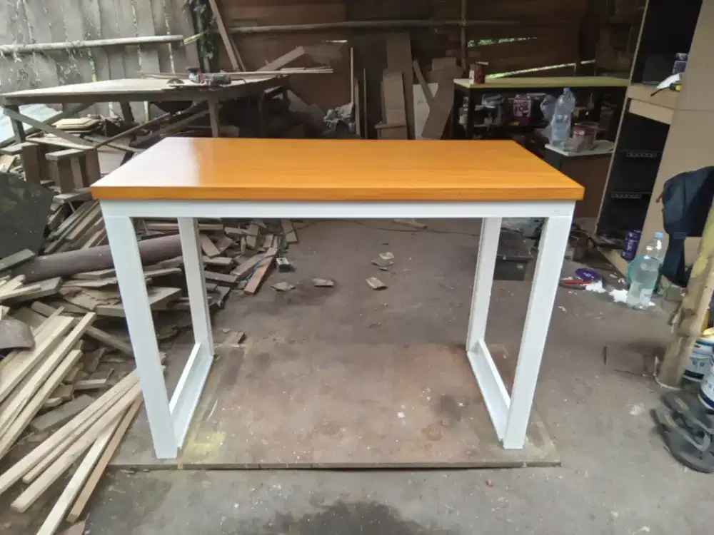 Meja kantor, meja komputer panjang 1 meter
