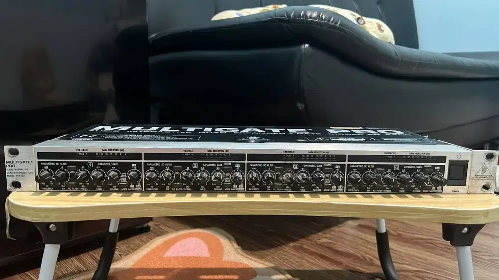 Behringer Multigate Pro XR4400 – 4-Channel Expander / Gate