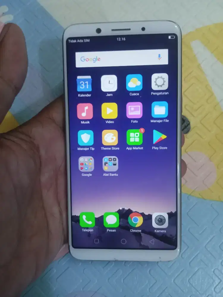 Oppo F5  4 32  Mulus  Resmi Oppo