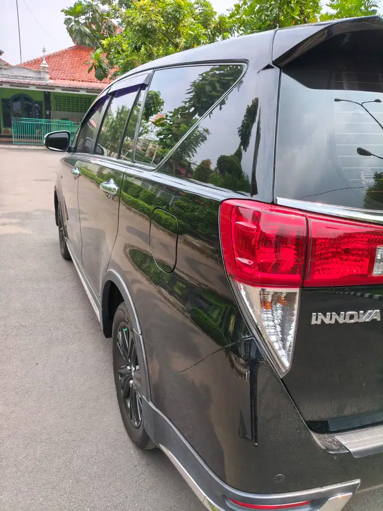 Toyota Kijang Innova 2017 Bensin