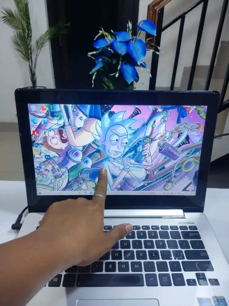 Asus S301LA Touchscreen SSD Siap Pakai