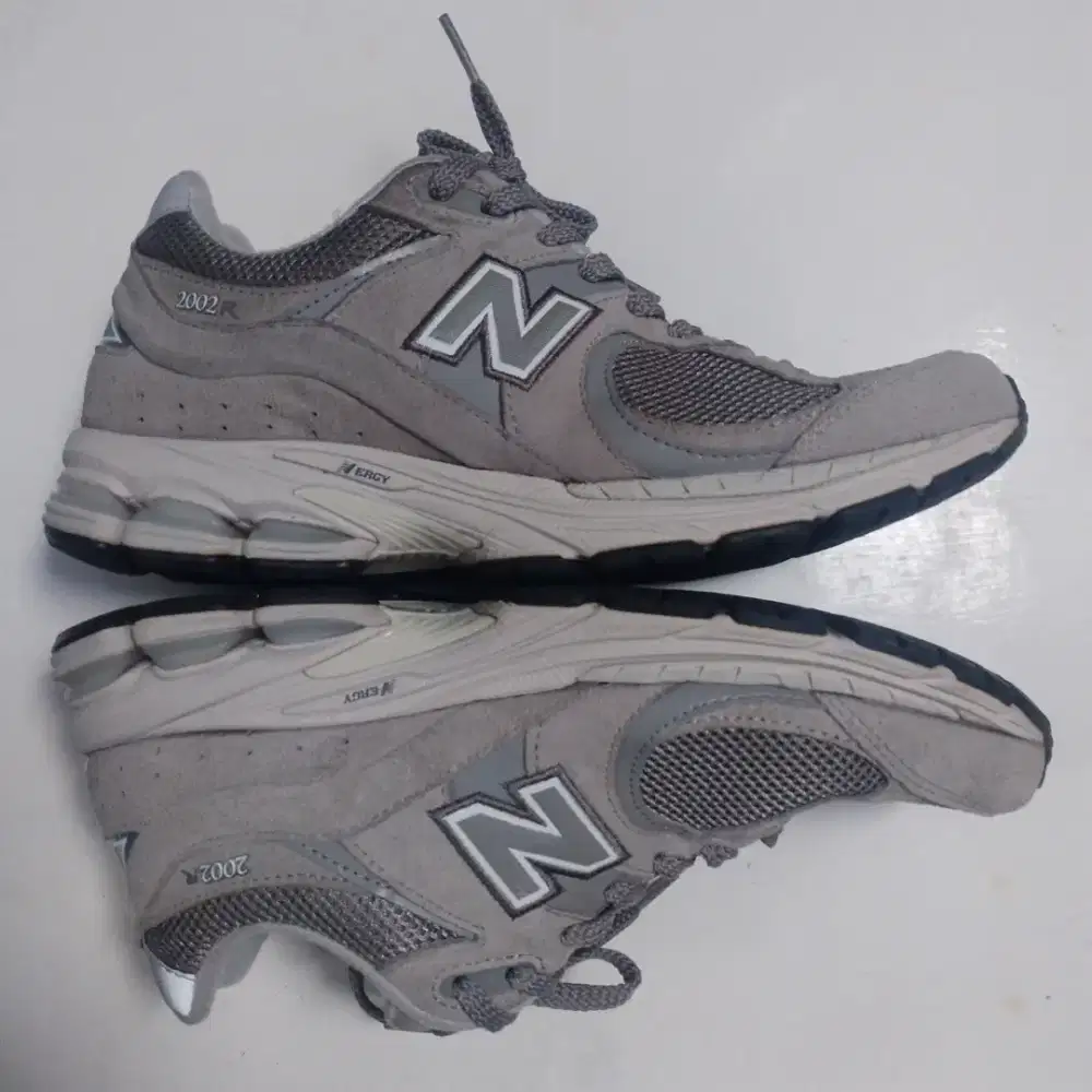 New balance gray 2002