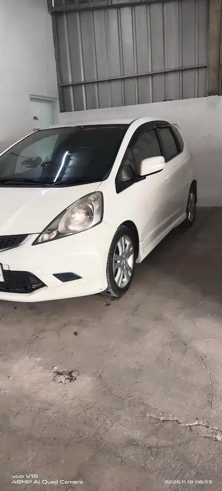 Honda Jazz 2010 Bensin
