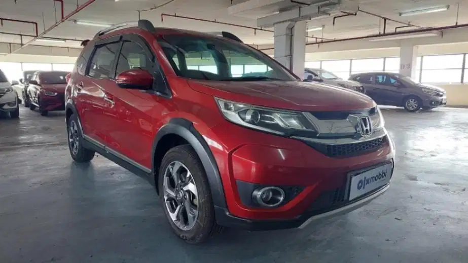 TDP 7,JT Honda BR-V 1.5 E Bensin-AT Merah 2017