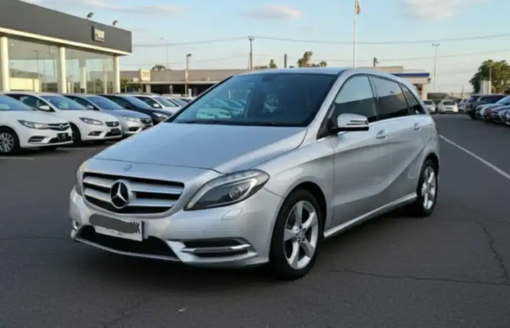 Mercy B200 Sport 35mil/56km