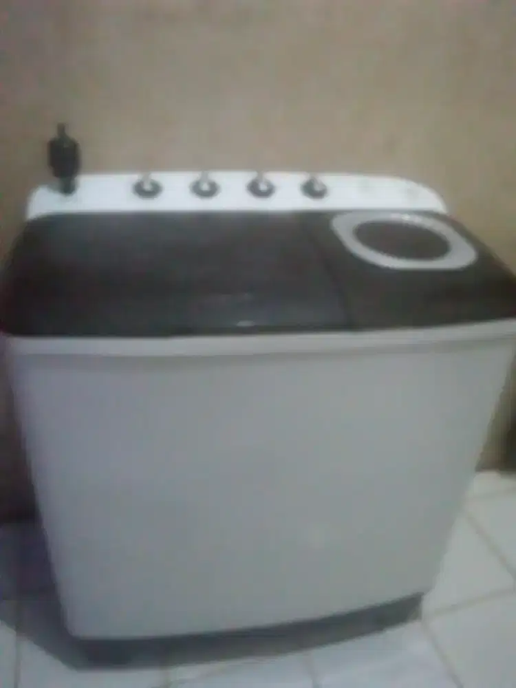 Jual mesin cuci eletrolux 10kg