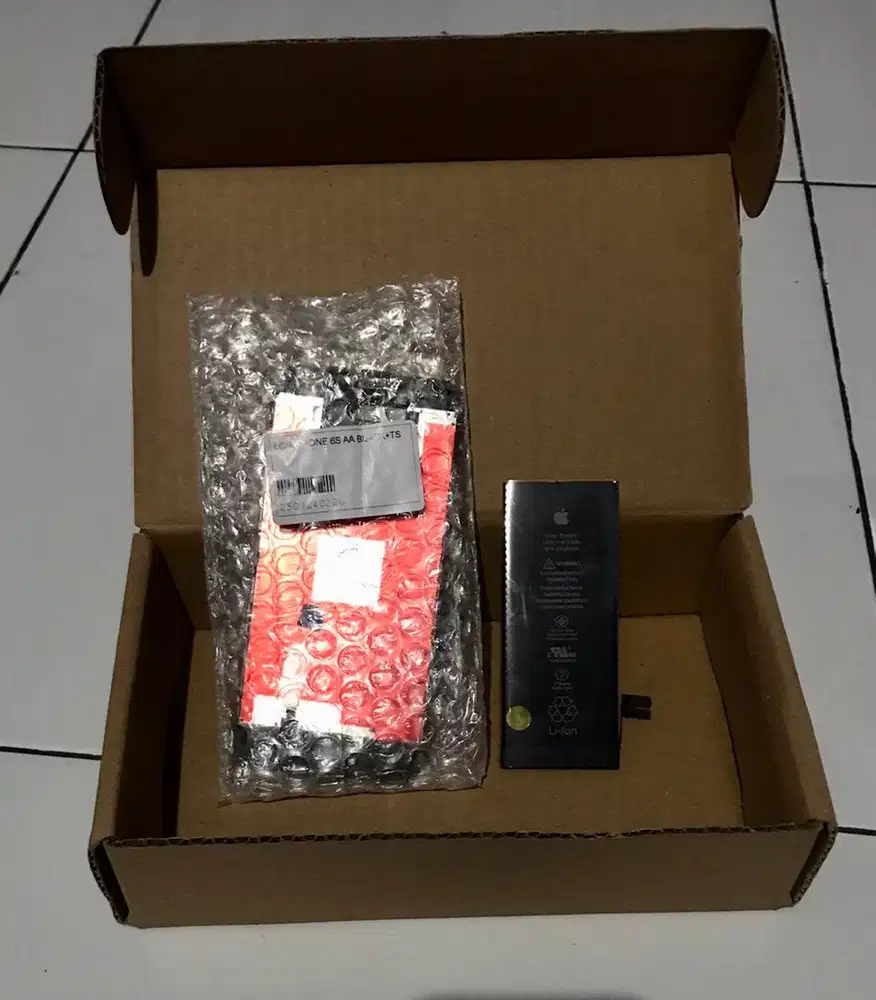 LCD + Baterai Iphone 6S