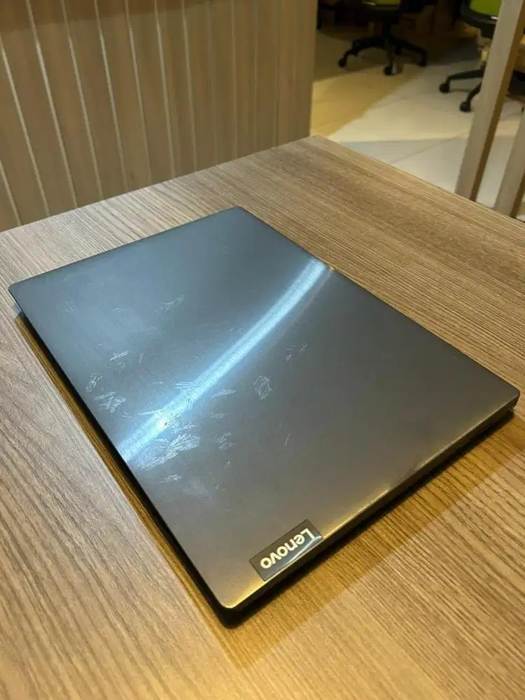 Laptop Lenovo V14-IWL i5 8250U 20gb RAM