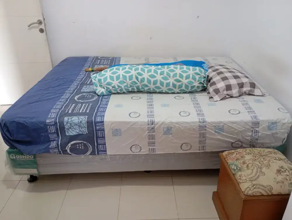 1 KAMAR FURNIS TOWER DAHLIA APARTEMEN BASSURA DISEWAKAN