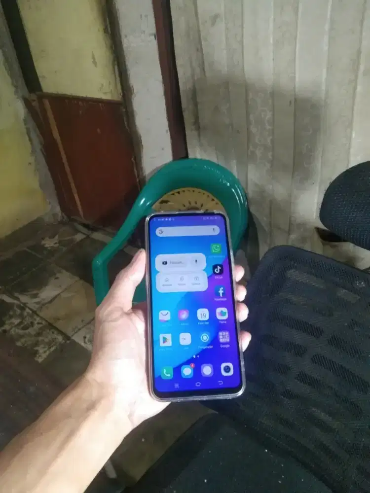 Vivo V15 Ram 8/256Gb