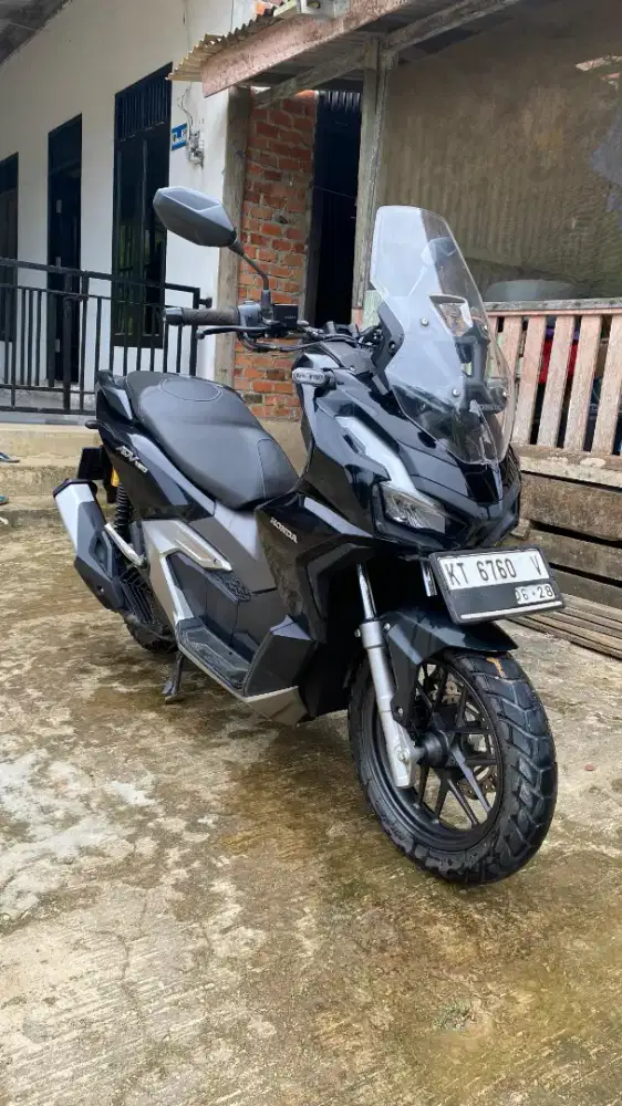 Honda ADV 160 HITAM 2023