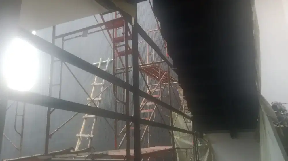 Tukang las panggilan