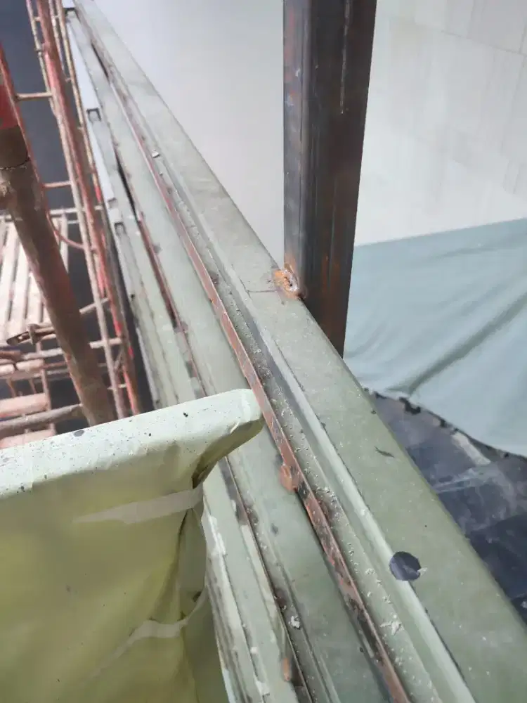 Tukang las panggilan