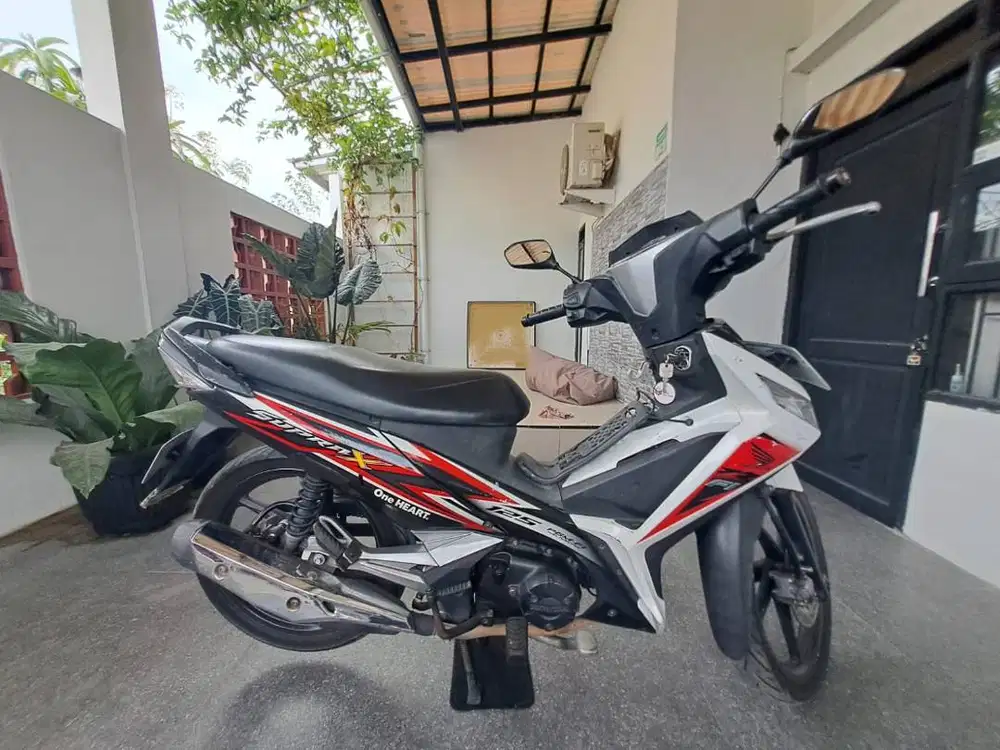 Honda Supra X 125 FI 2014 – Tangan pertama, siap pakai