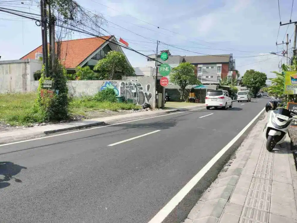 DIKONTRAKKAN TANAH KOMERSIL JLN RAYA BABAKAN CANGGU KUTA UTARA