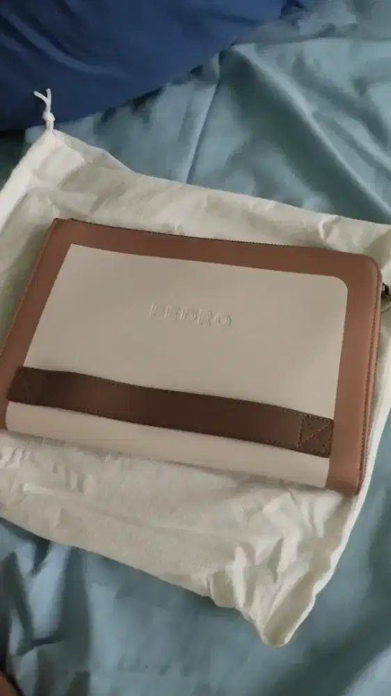 Pedro Clutch Bag