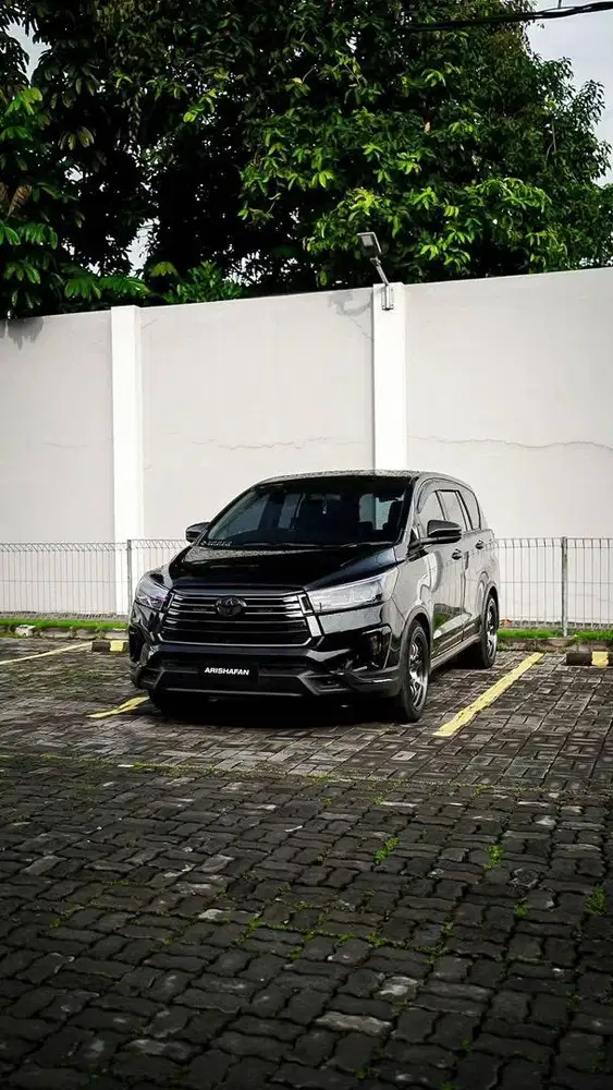 Sewa mobil dalam kota rental mobil innova reborn