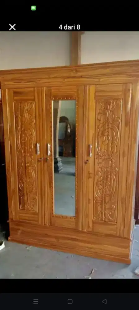Lemari Pakaian 3pintu Jati
